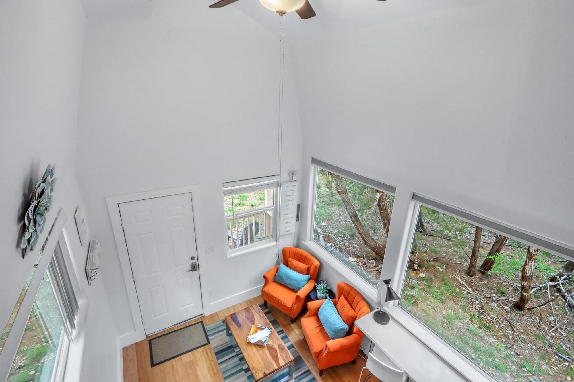 The Driftwoods - Orange Tiny House Villa Exterior photo
